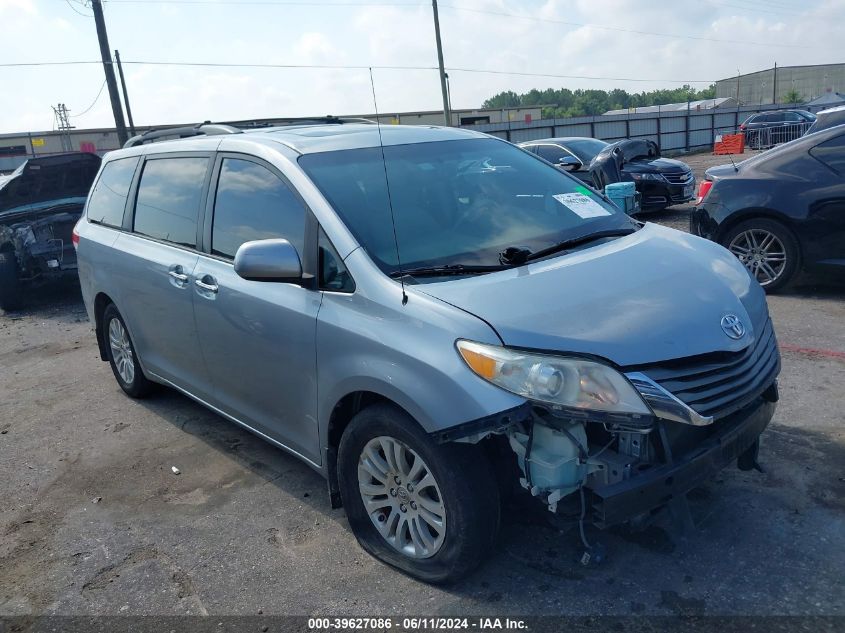 2014 TOYOTA SIENNA XLE/LIMITED