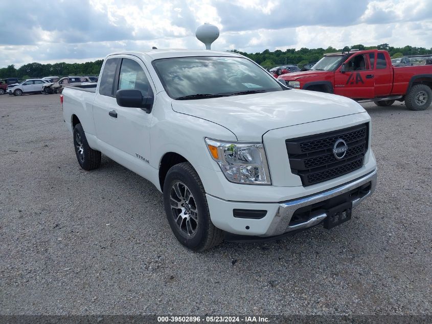 2024 NISSAN TITAN CREW CAB SV 4X4