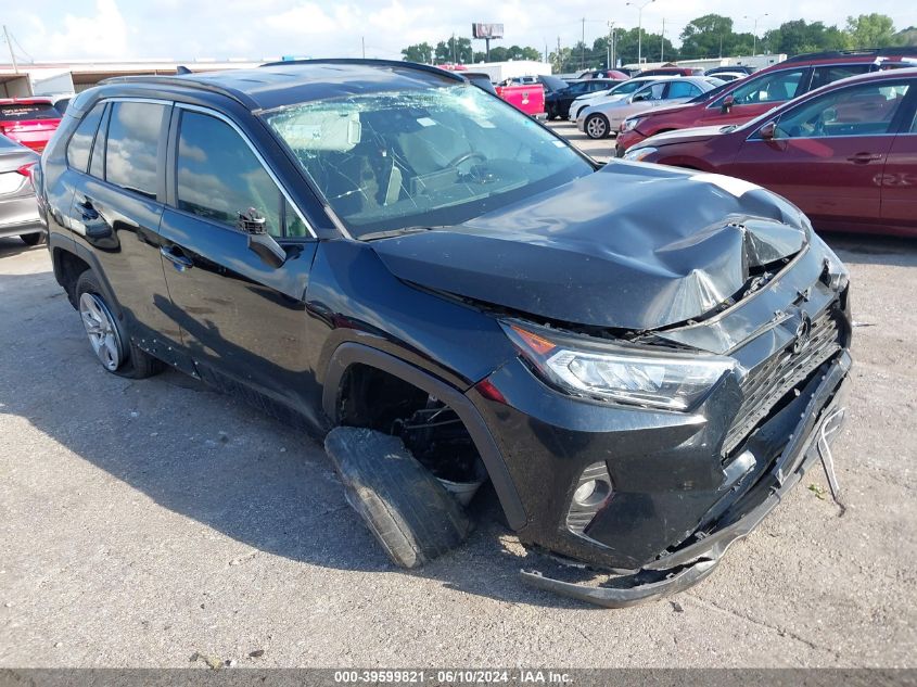 2021 TOYOTA RAV4 XLE