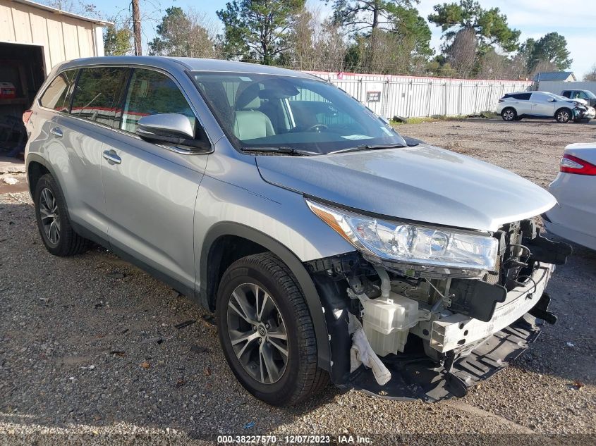 2019 TOYOTA HIGHLANDER LE