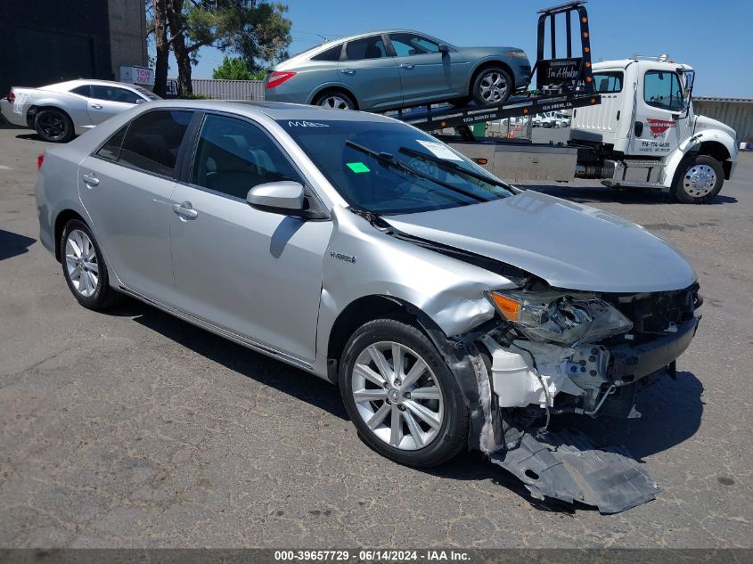 2014 TOYOTA CAMRY HYBRID XLE