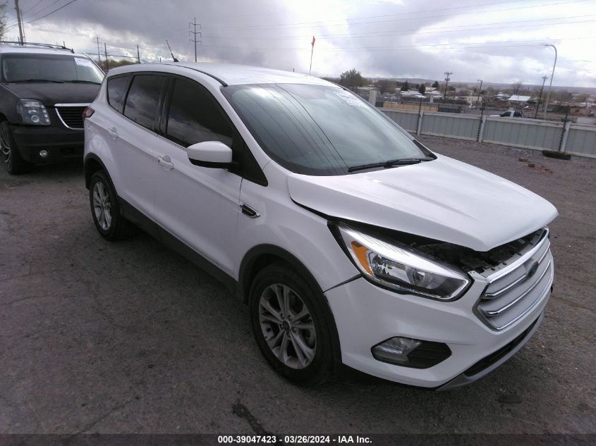 2019 FORD ESCAPE SE