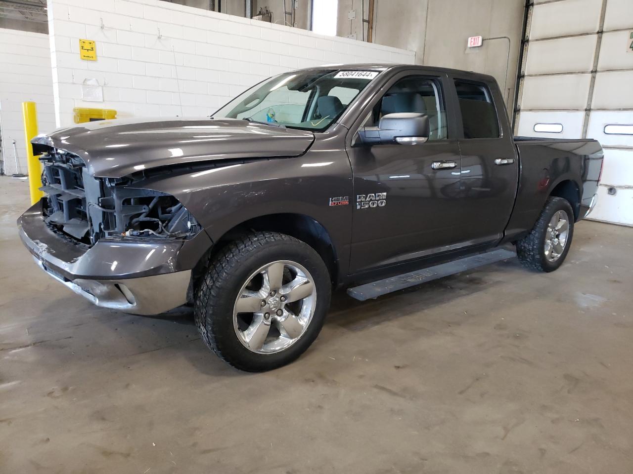 2015 RAM 1500 SLT