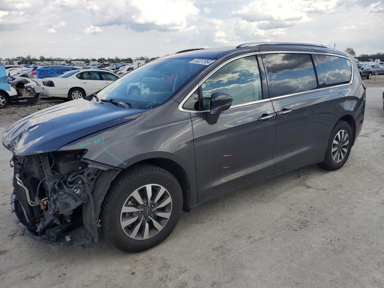 2021 CHRYSLER PACIFICA TOURING L