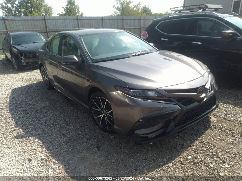 2023 TOYOTA CAMRY SE AWD