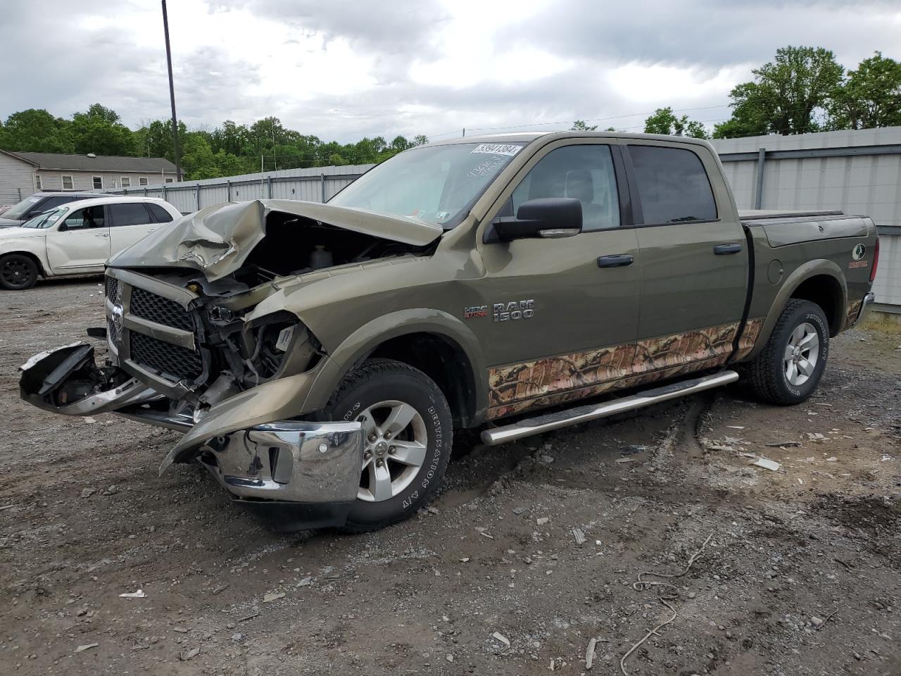 2015 RAM 1500 SLT