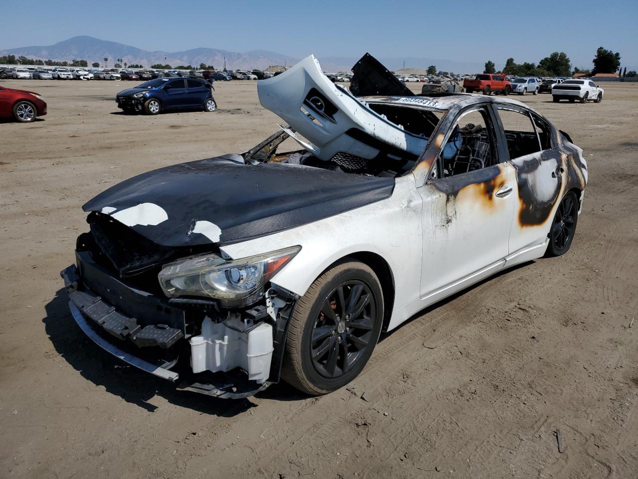 2015 INFINITI Q50 BASE