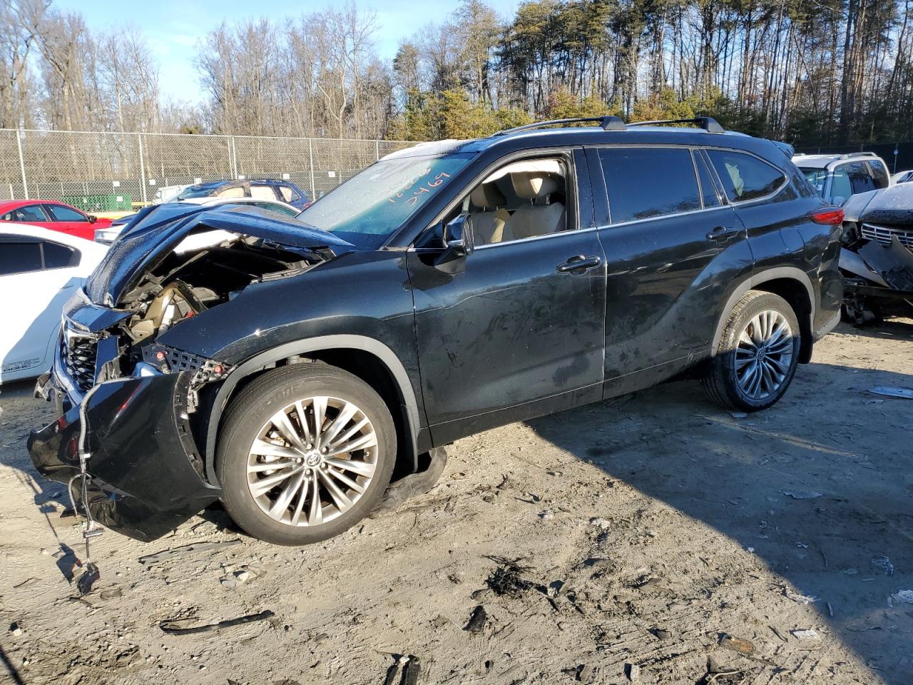 2020 TOYOTA HIGHLANDER PLATINUM