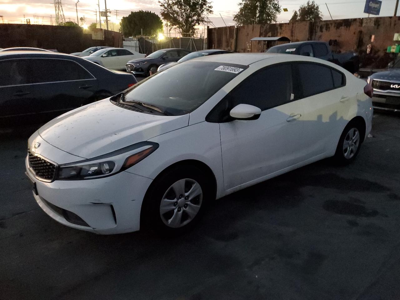 2017 KIA FORTE LX