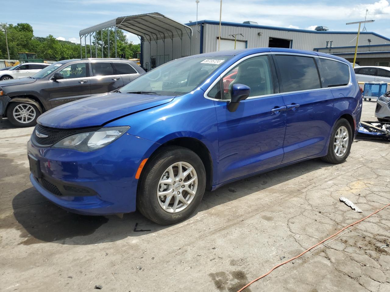 2021 CHRYSLER VOYAGER LX