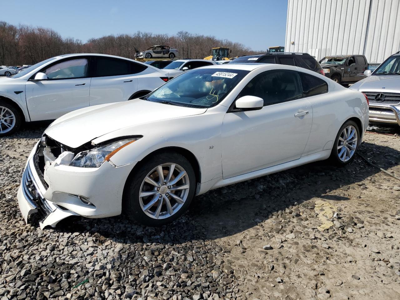 2015 INFINITI Q60 JOURNEY