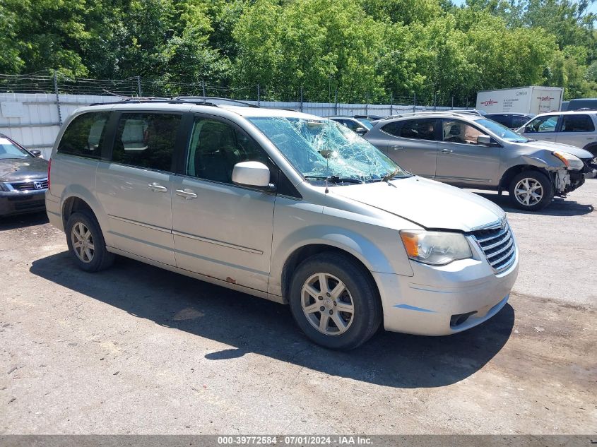 2010 CHRYSLER TOWN & COUNTRY TOURING PLUS