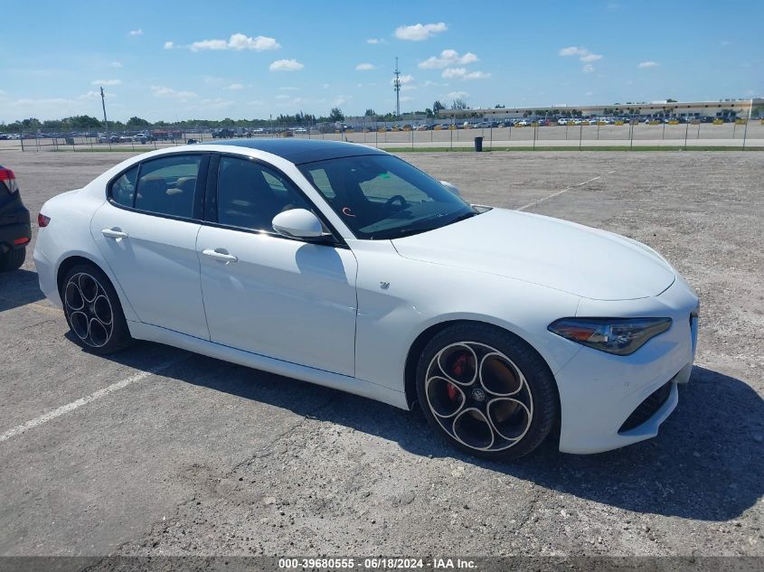 2022 ALFA ROMEO GIULIA TI RWD