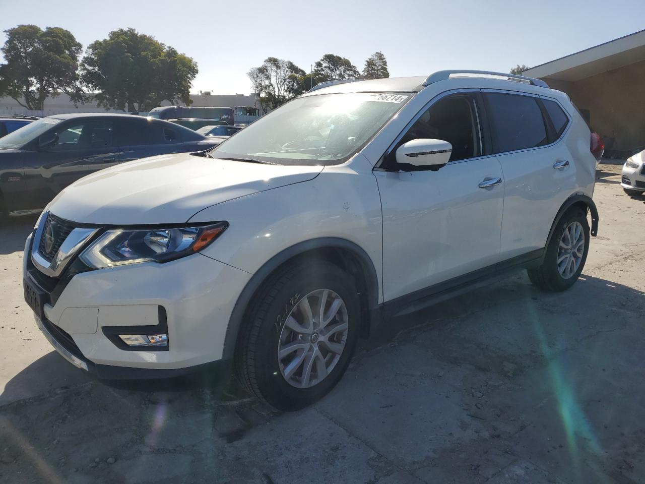 2018 NISSAN ROGUE S