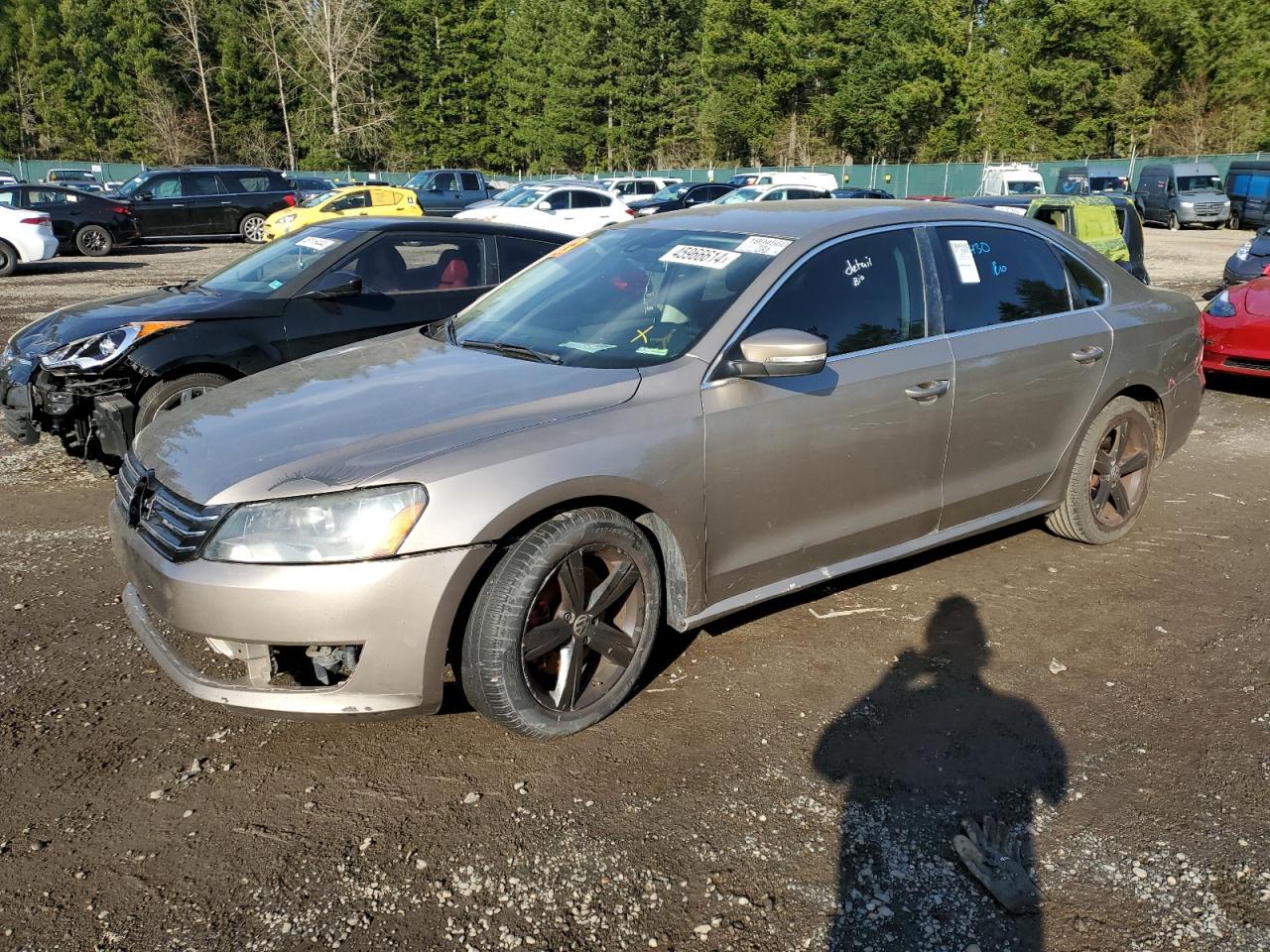 2015 VOLKSWAGEN PASSAT SE