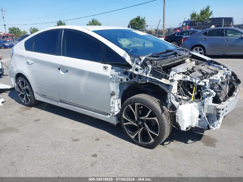 2015 TOYOTA PRIUS FOUR