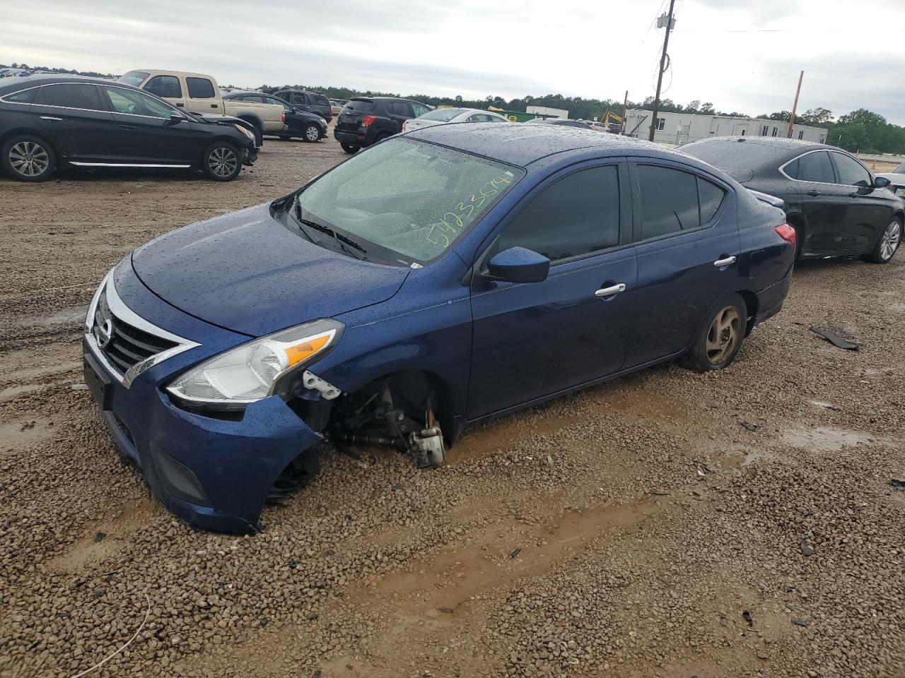 2018 NISSAN VERSA S