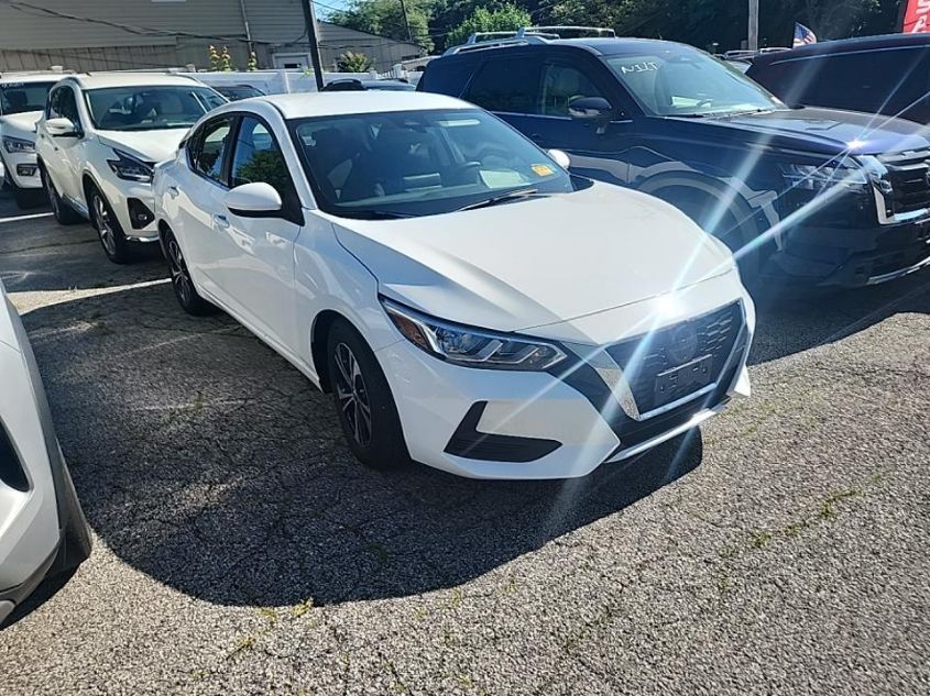 2022 NISSAN SENTRA SV