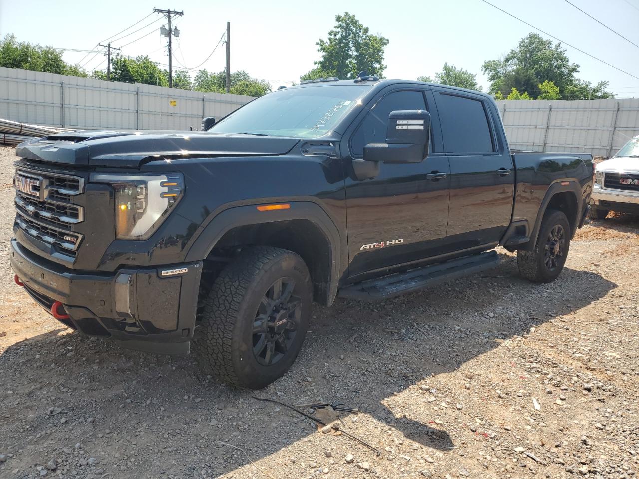 2024 GMC SIERRA K2500 AT4