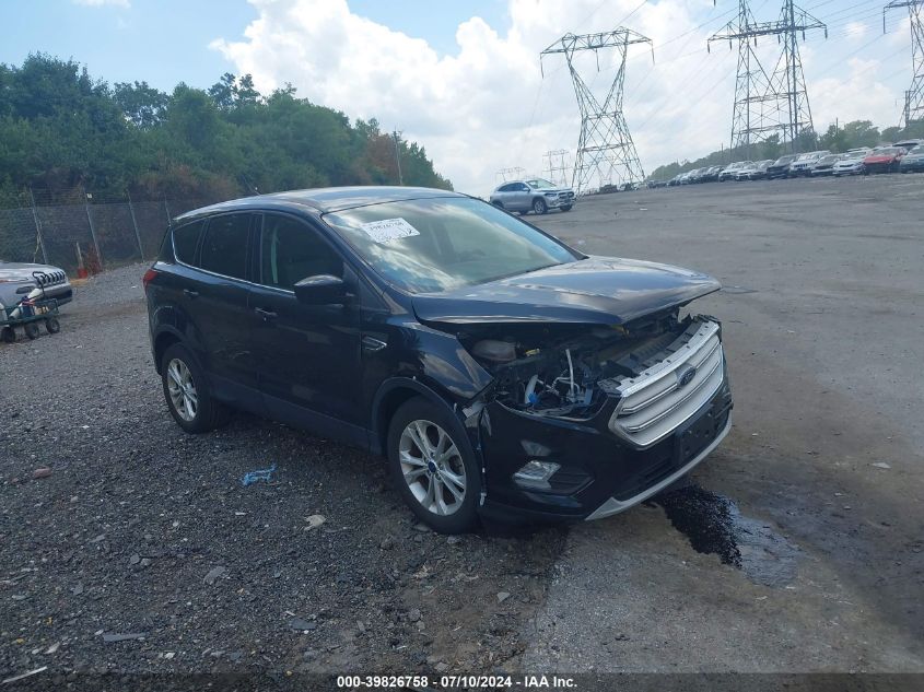 2019 FORD ESCAPE SE