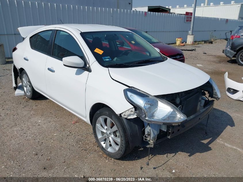 2017 NISSAN VERSA SEDAN