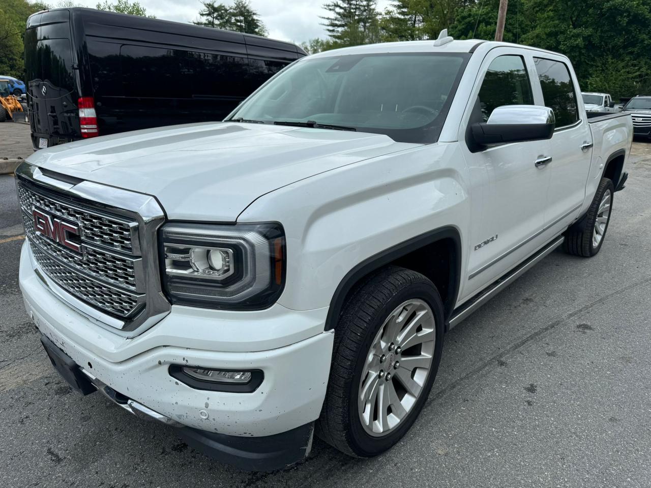 2017 GMC SIERRA K1500 DENALI