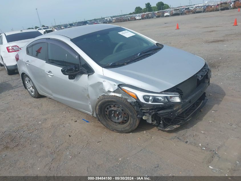 2017 KIA FORTE LX