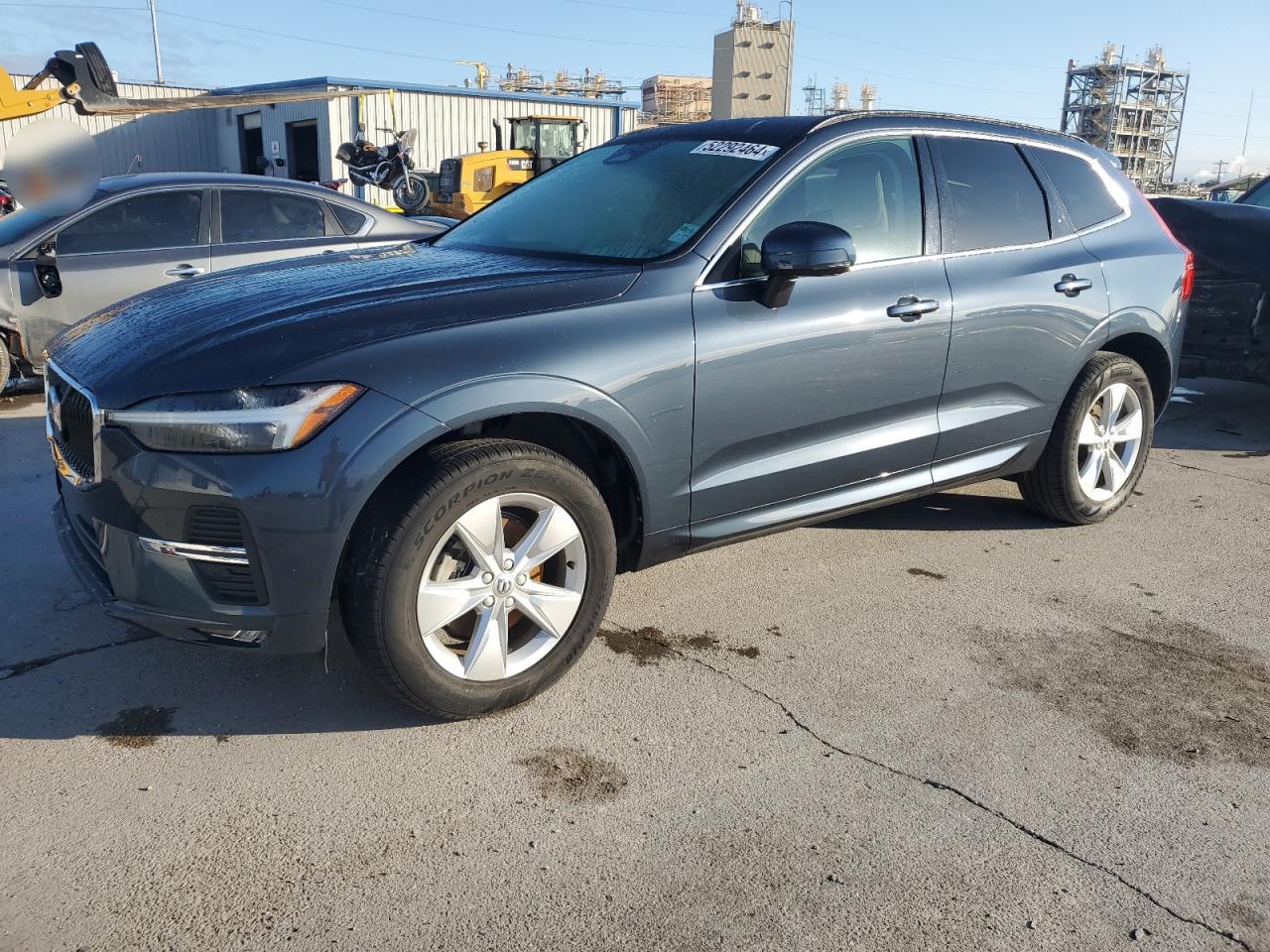 2022 VOLVO XC60 B5 MOMENTUM