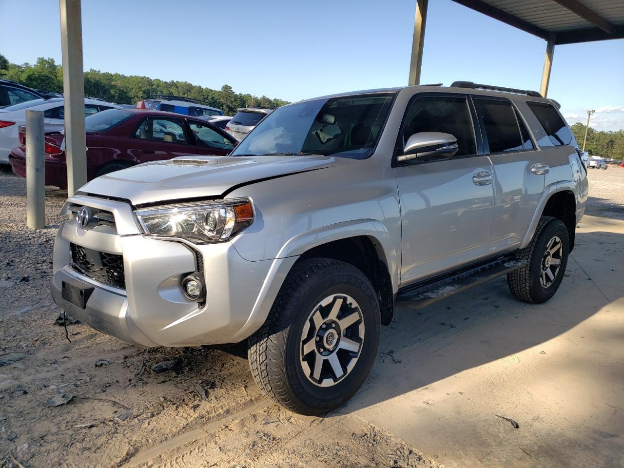 2024 TOYOTA 4RUNNER SR5 PREMIUM