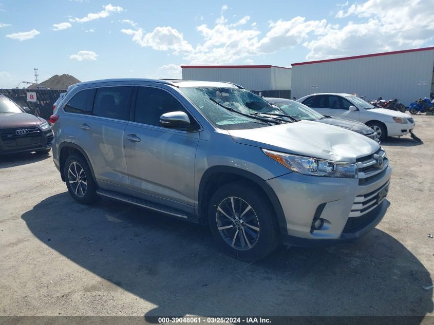 2017 TOYOTA HIGHLANDER XLE