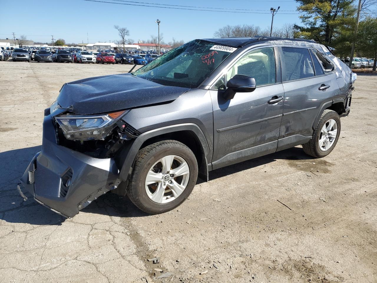 2020 TOYOTA RAV4 XLE