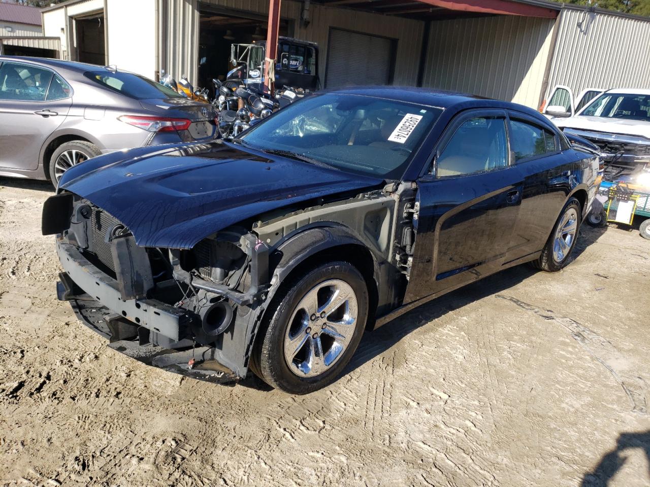 2011 DODGE CHARGER