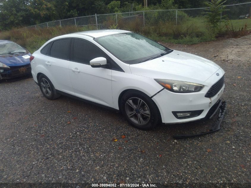 2017 FORD FOCUS SE