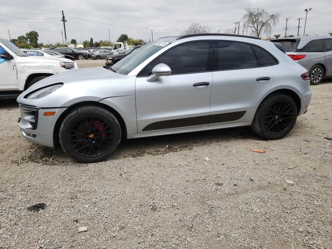 2017 PORSCHE MACAN GTS