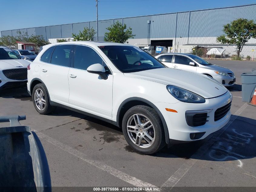 2016 PORSCHE CAYENNE