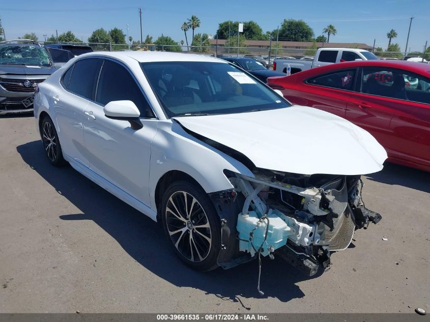 2019 TOYOTA CAMRY SE