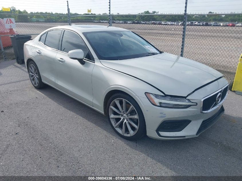 2019 VOLVO S60 T5 MOMENTUM