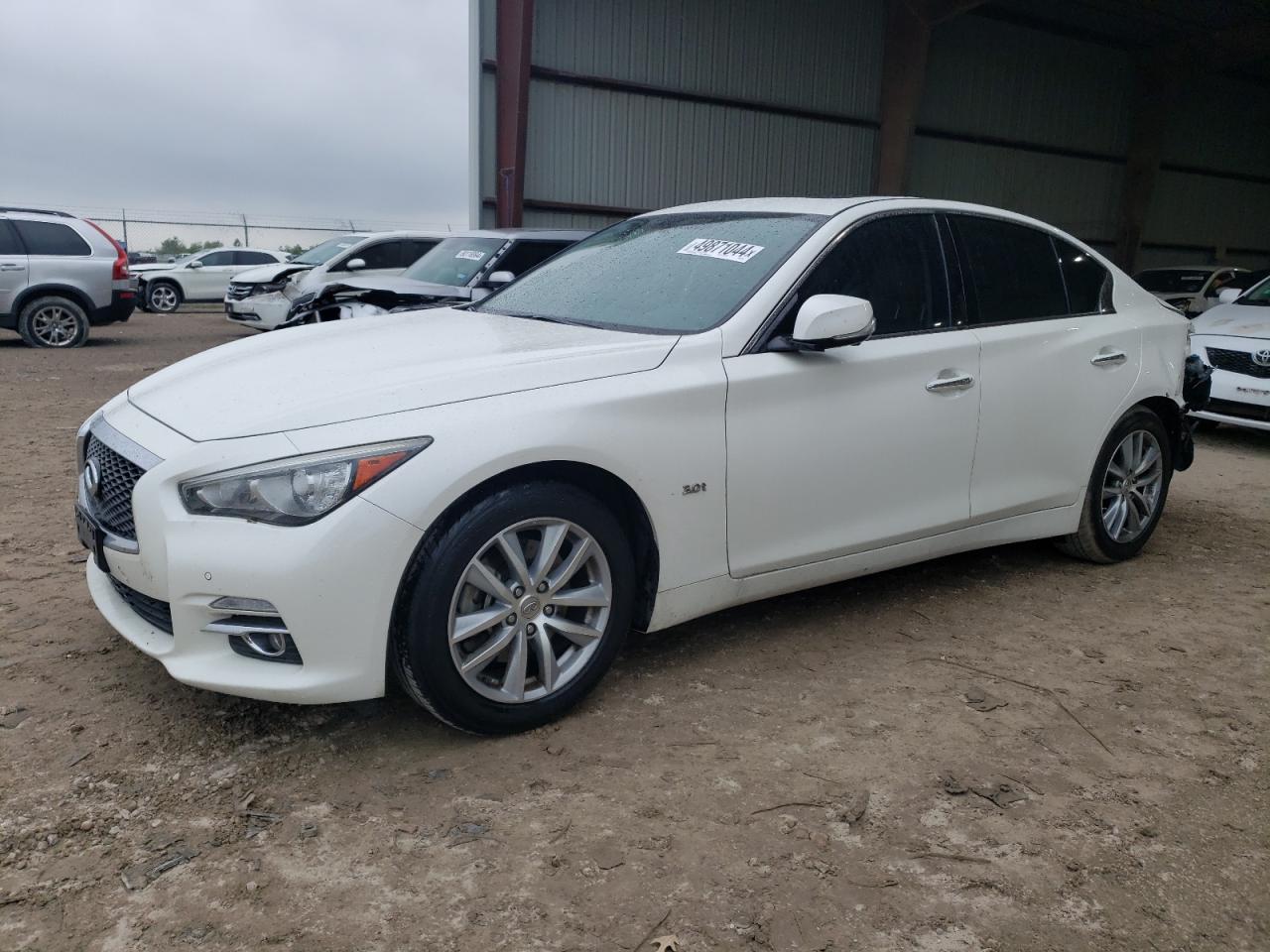 2016 INFINITI Q50 PREMIUM