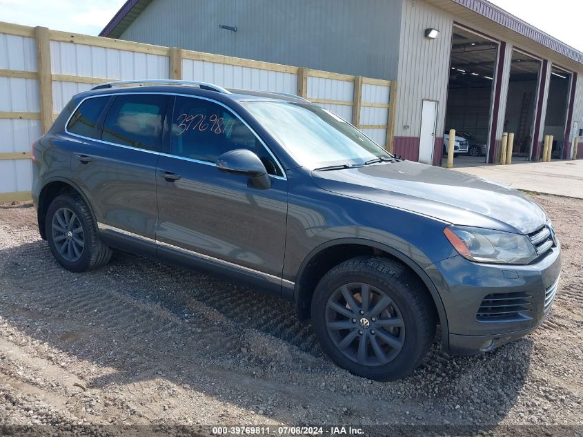 2011 VOLKSWAGEN TOUAREG V6 TDI