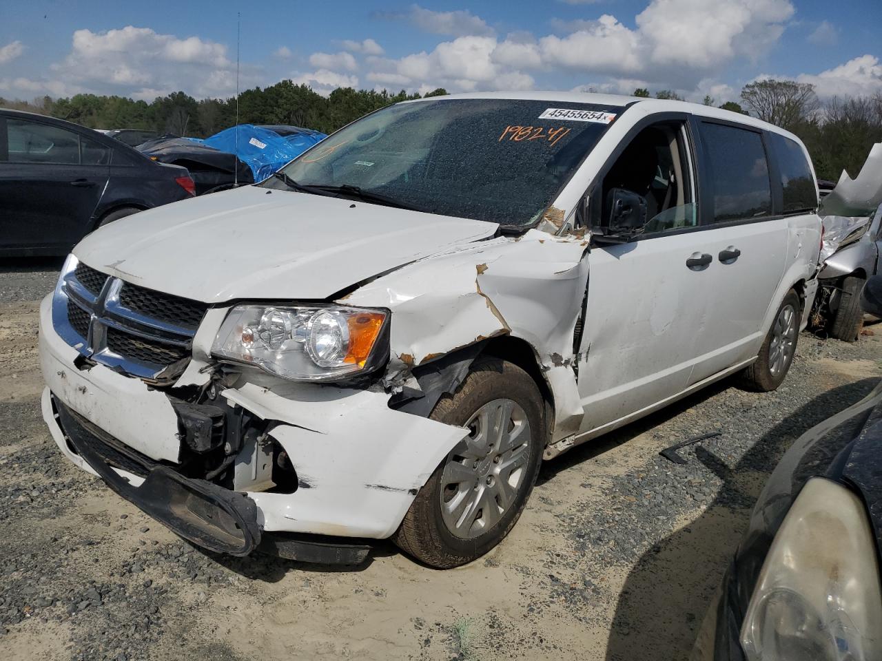 2020 DODGE GRAND CARAVAN SE