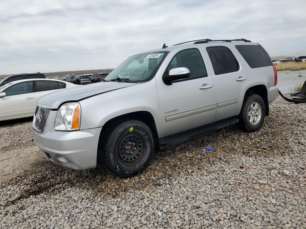 2012 GMC YUKON SLE