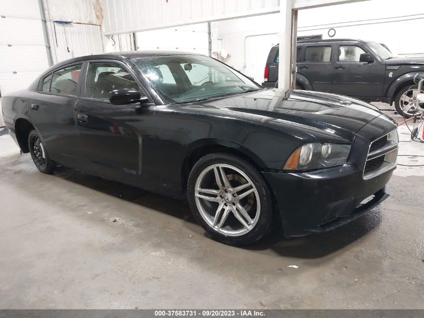 2014 DODGE CHARGER SE