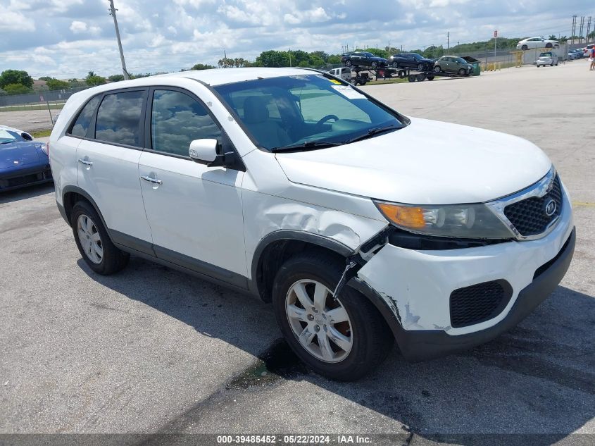 2013 KIA SORENTO LX