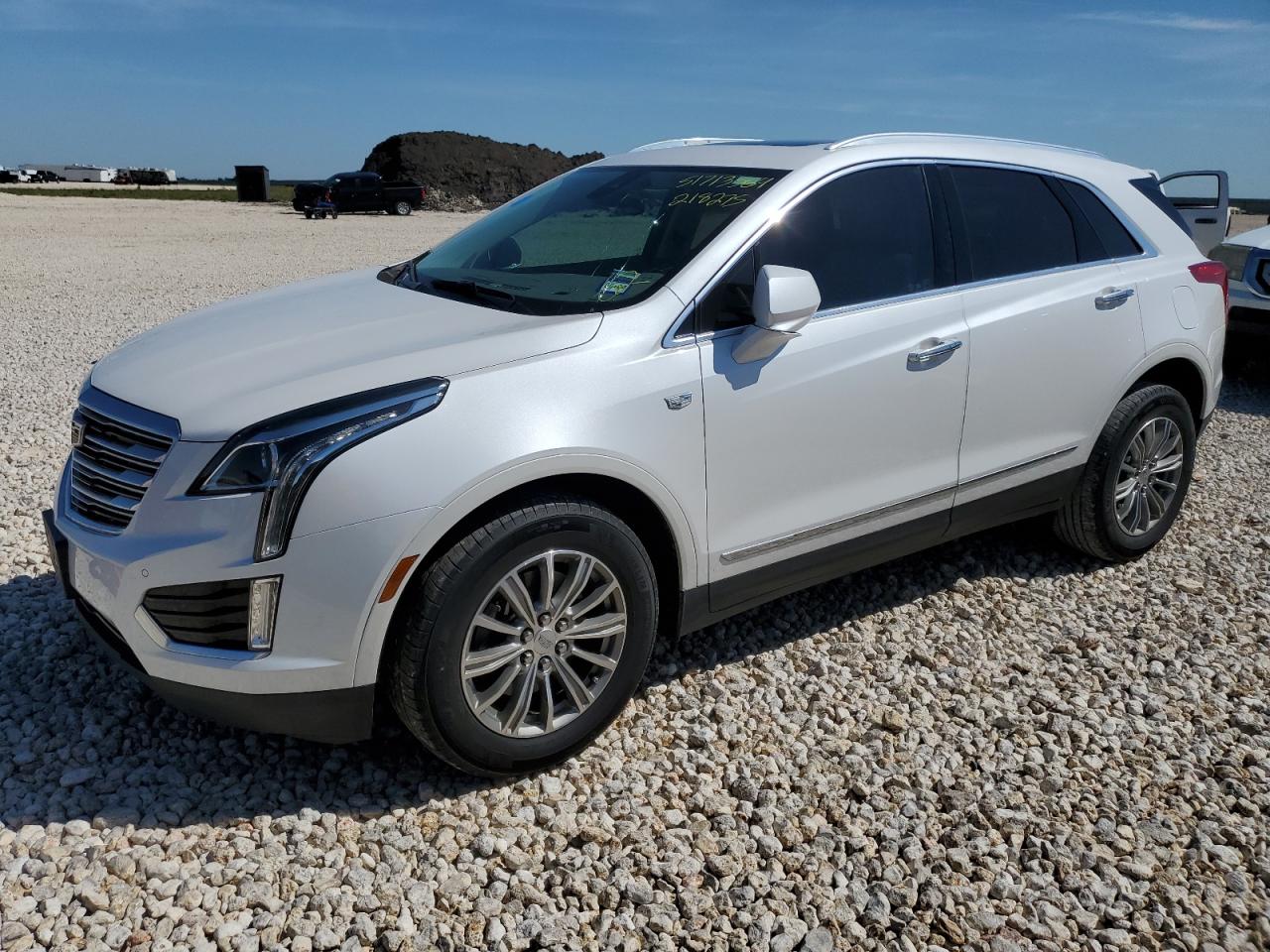 2017 CADILLAC XT5 LUXURY