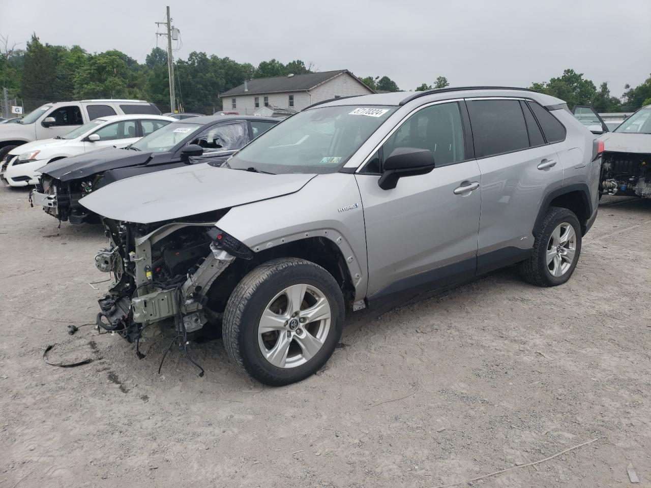 2019 TOYOTA RAV4 LE