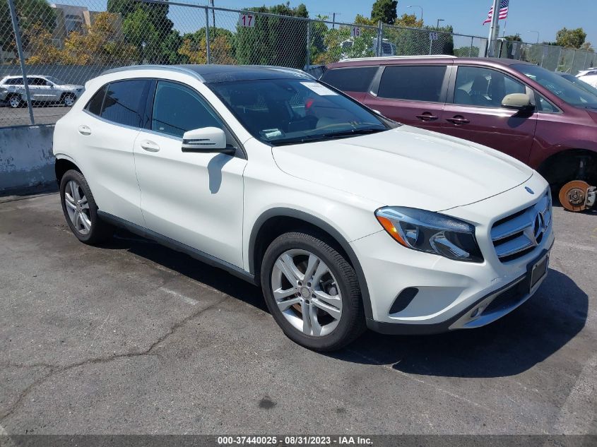 2016 MERCEDES-BENZ GLA 250