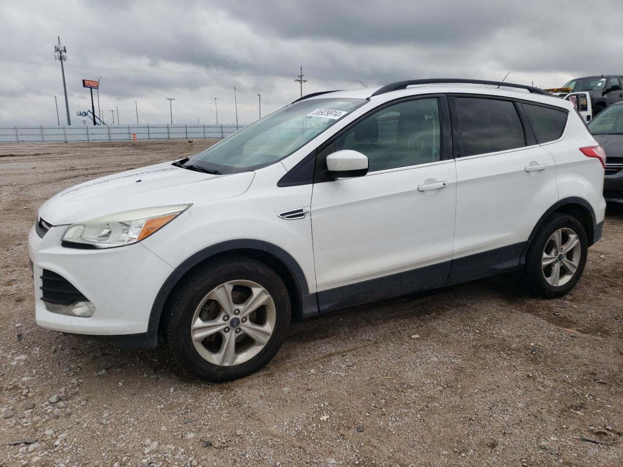 2016 FORD ESCAPE SE