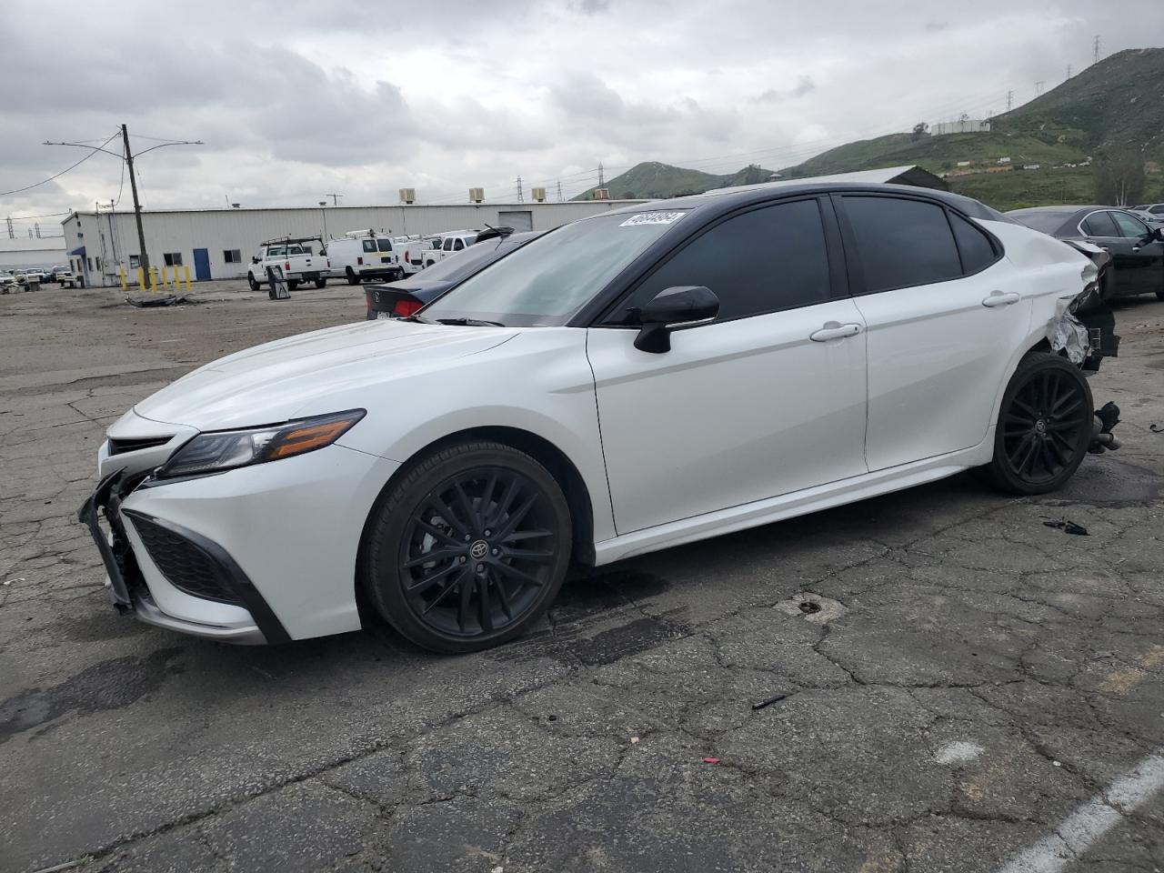 2022 TOYOTA CAMRY XSE