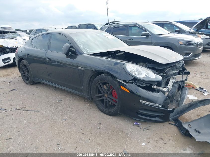 2016 PORSCHE PANAMERA 2/4