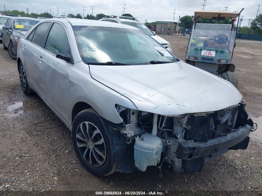 2011 TOYOTA CAMRY LE